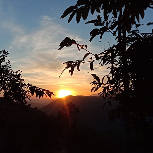 LLG1173 Cozy Hill View Homestay near Lolegaon