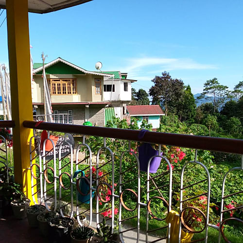TNC413 Standard Sherpa Homestay Tinchuley