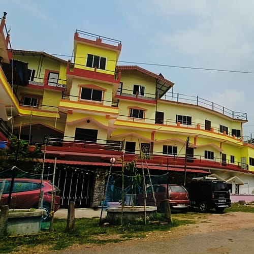 AJD727 Purulia Hotel with Ajodhya Hill View