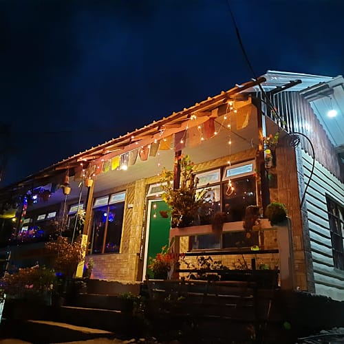 RSP470 Deluxe homestay in the heart of forest