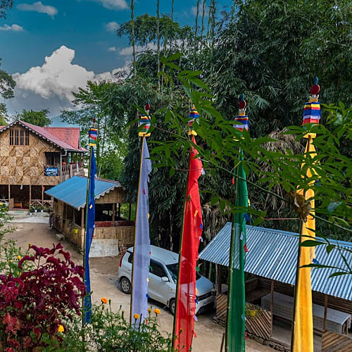 BJB168 Bamboo Farm stay amidst the Mountain with well furnished rooms