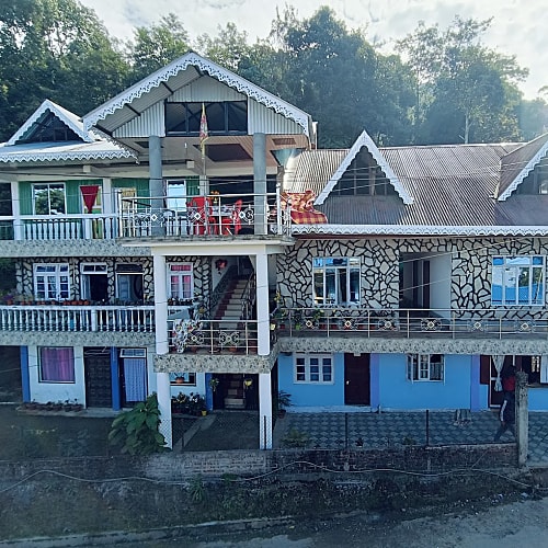 LAM116 Kanchanjungha view Lamahatta Homestay