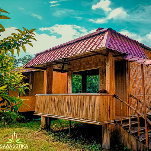 SGI598 Mountain View Cottage with Swimming Pool near Bagdogra