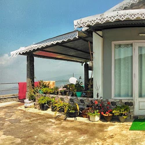 KUR532 Silver Cloud Cottage in Kurseong