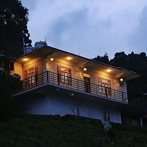 STN133 Serene Kanchanjungha view farmstay in Sittong