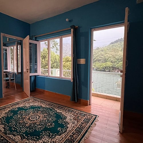 Lake view Room
