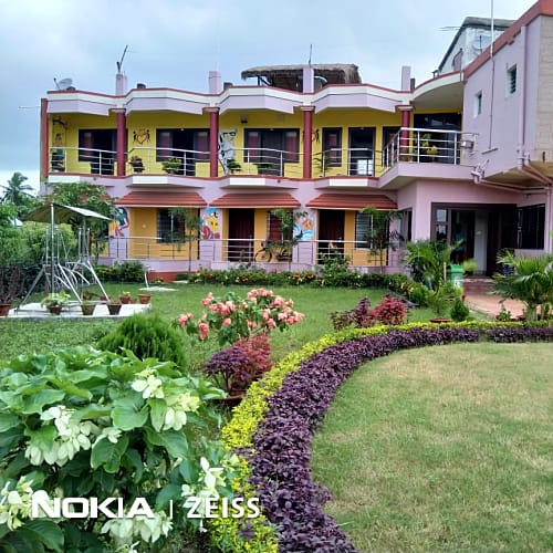 SNK825 Standard Well Furnished Hotel in Shantiniketan 