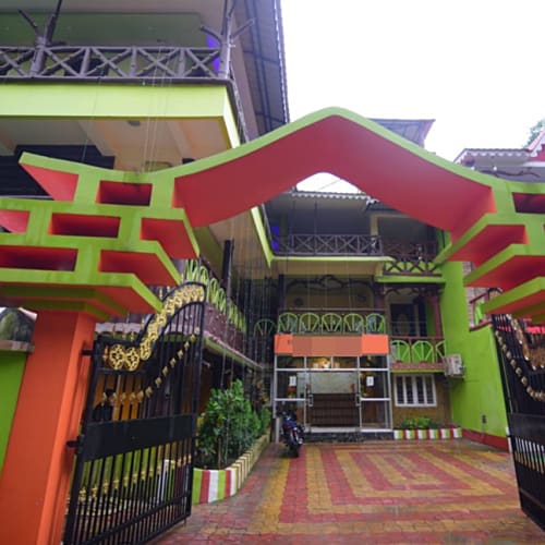 LTG185 Standard resort in Lataguri 