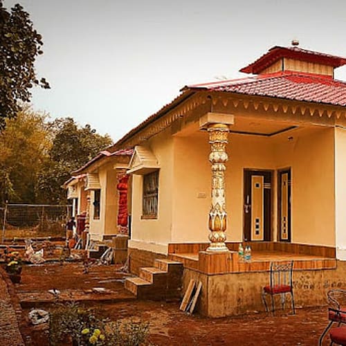 BRT648 Well Furnished resort in Baranti