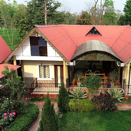 LTG448 Deluxe Resort with Tea Garden View in Lataguri