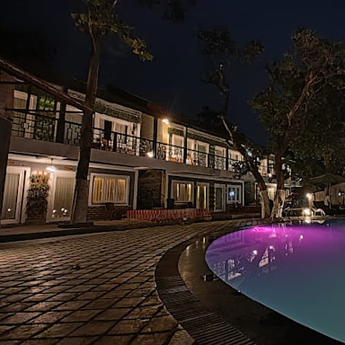 Aranyak Hotel & Resort