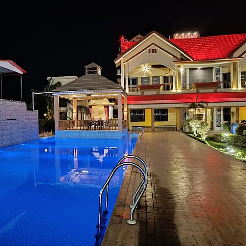 KOL934 Deluxe Resort with Swimmimg Pool near Kolkata