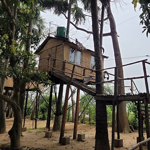 KOL616 Riverside Treehouse in Arambag