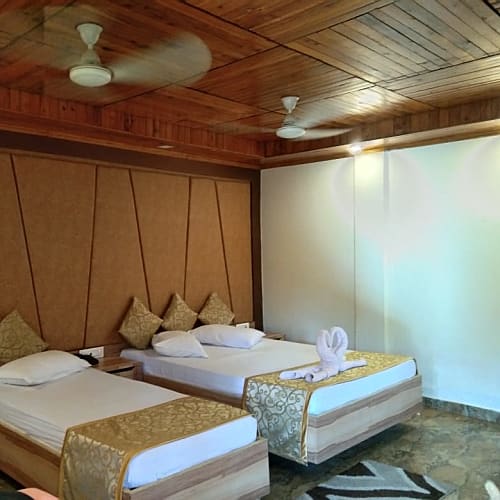 CHS1079 Deluxe Resort Surrounded By Nature & Tea Garden