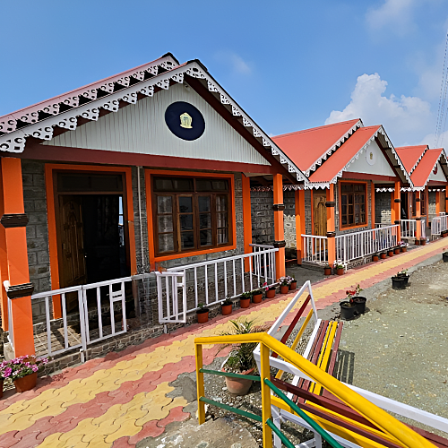 PNB203 Beautiful Kanchenjunga Facing Huts In Panbu