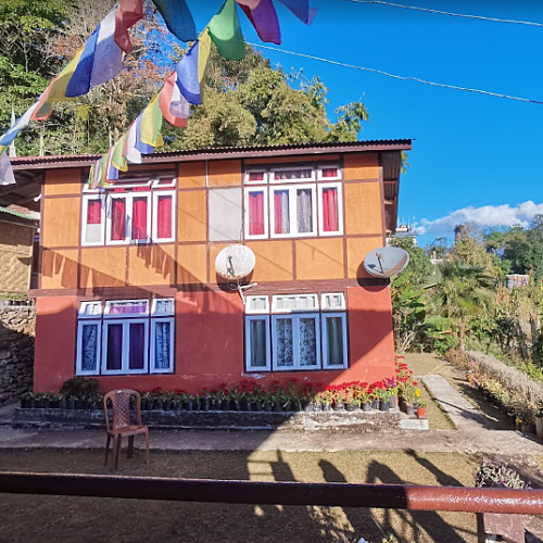 TMI1197 Mountain view Homestay near Tea Garden