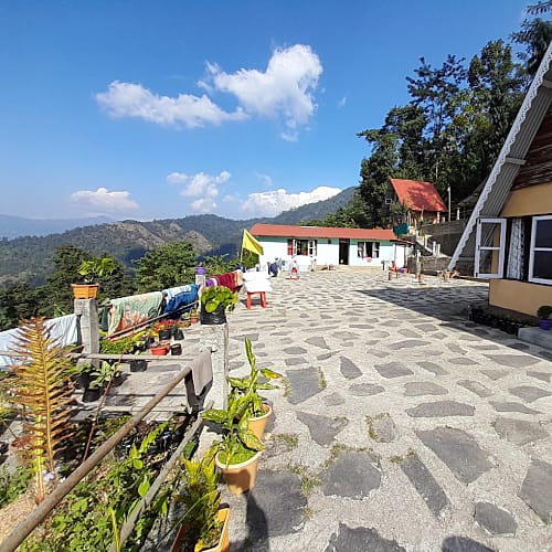 PBG403 A shaped cottages in Kalimpong