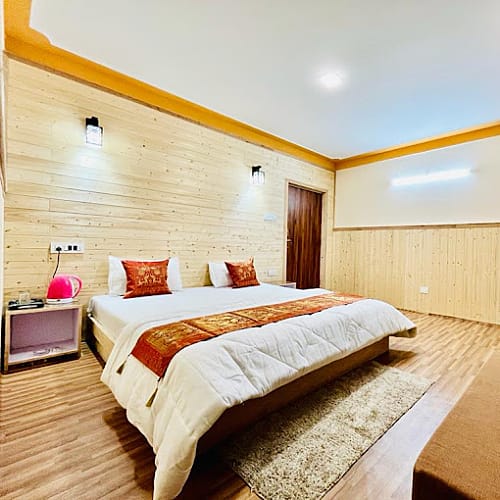 LCN1224 Premium Hotel with Beautiful Valley View in Lachen
