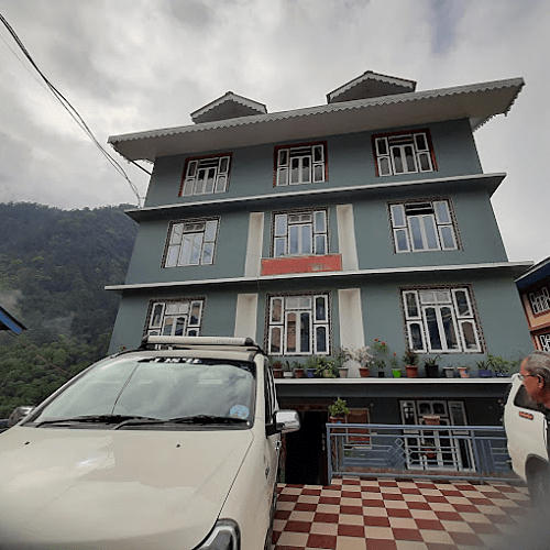 LCG506 Cozy retreat in the heart of Lachung