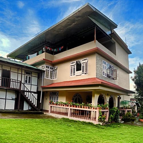 RMK1127 Standard Homestay With View
