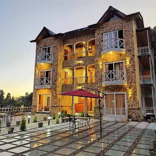 NNT1445 Luxurious Resort In Nainital, Uttarakhand